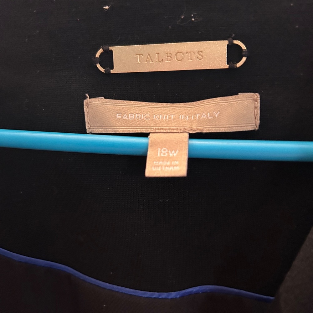 Blazer - Picture 3 of 3